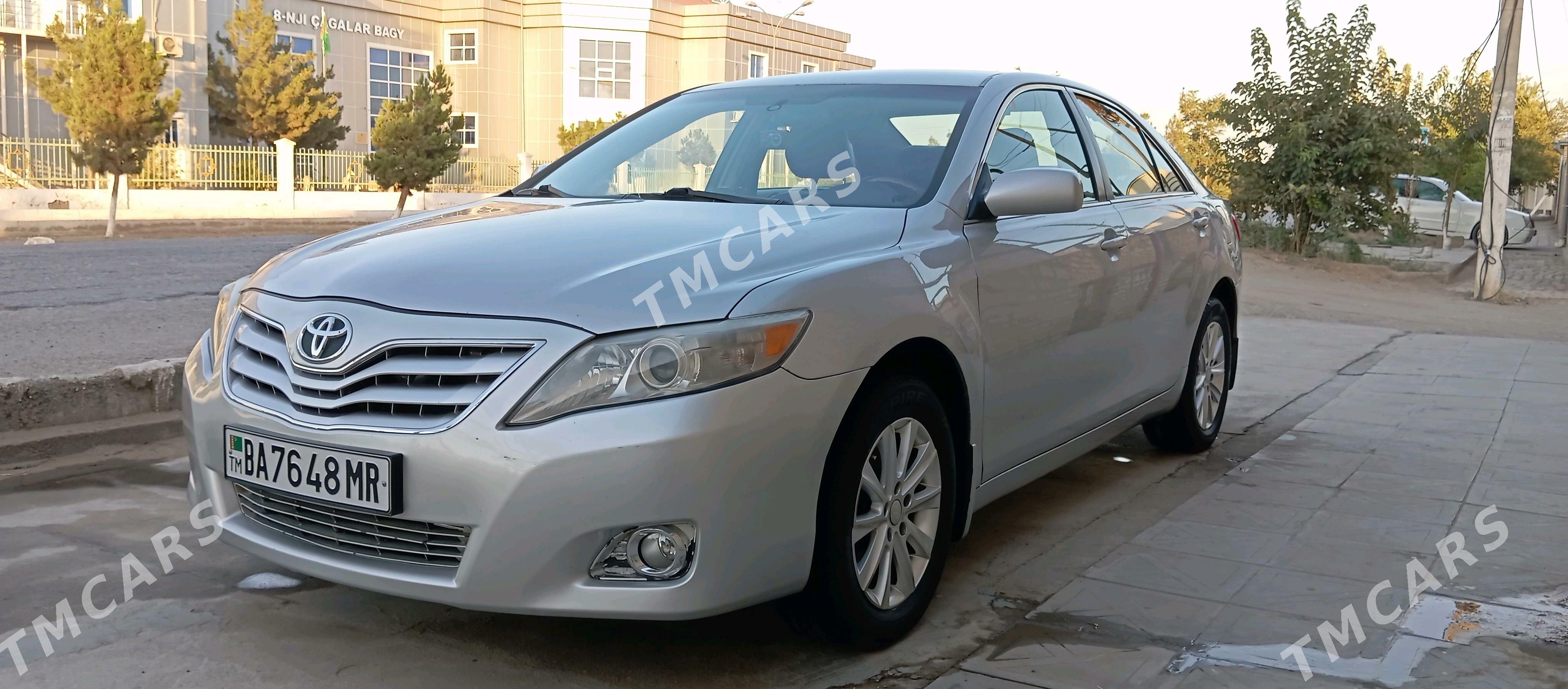 Toyota Camry 2010 - 190 000 TMT - Türkmengala - img 2