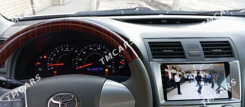 Toyota Camry 2010 - 190 000 TMT - Türkmengala - img 4