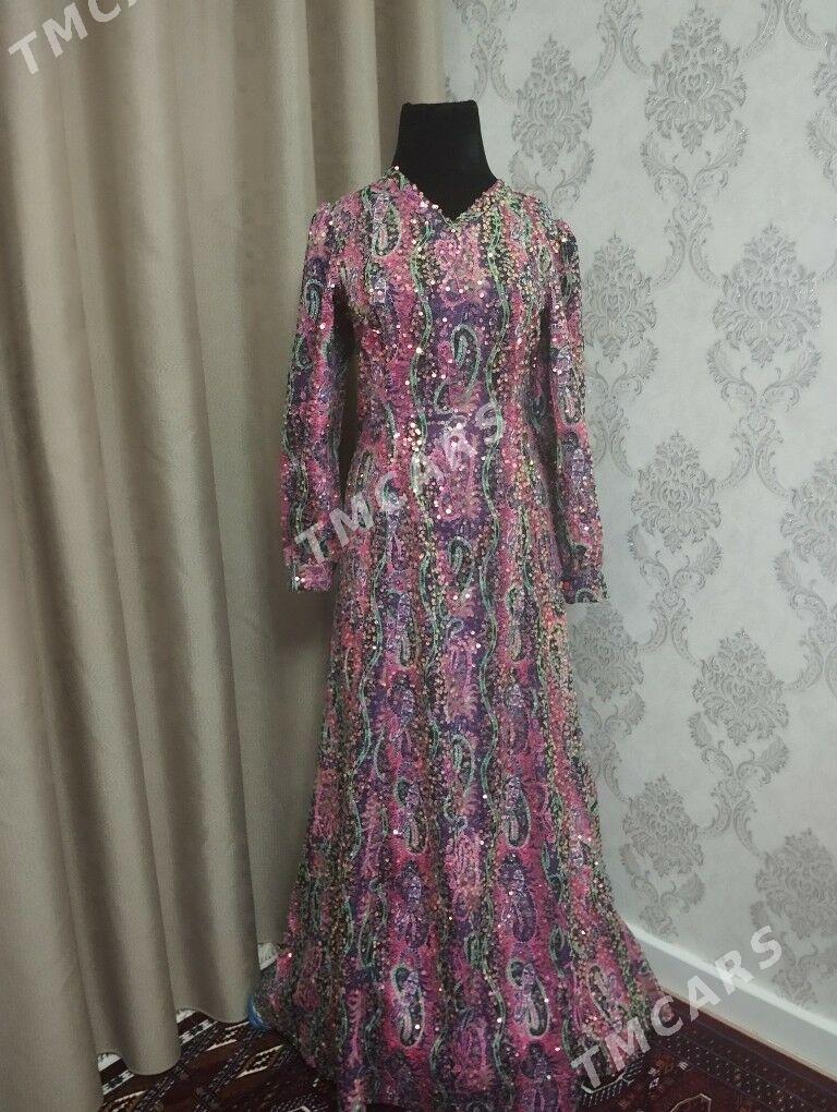 Toy koynekler pombarhlar - Улица Ататурка - img 2