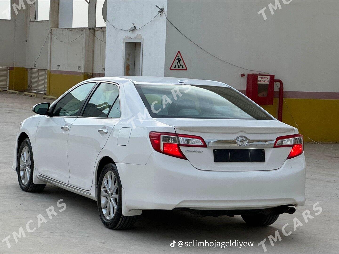 Toyota Camry 2012 - 225 000 TMT - Ашхабад - img 2