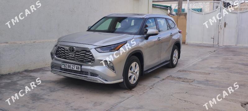 Toyota Highlander 2022 - 585 000 TMT - Ак-Бугдайский этрап - img 6