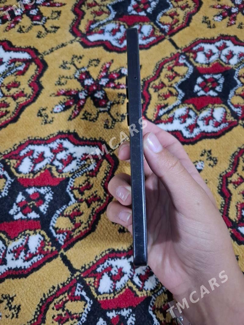 Poco m6 pro 8/256 - 2 mkr - img 2