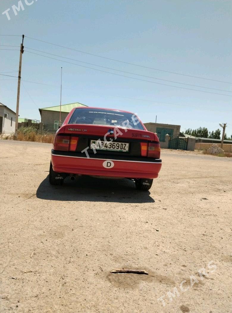 Opel Vectra 1993 - 40 000 TMT - Губадаг - img 2