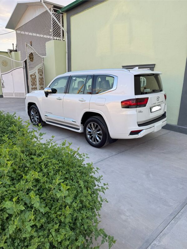 Toyota Land Cruiser 2022 - 1 370 000 TMT - Aşgabat - img 2