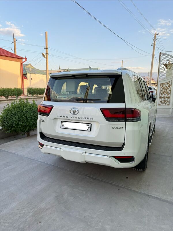 Toyota Land Cruiser 2022 - 1 370 000 TMT - Aşgabat - img 8