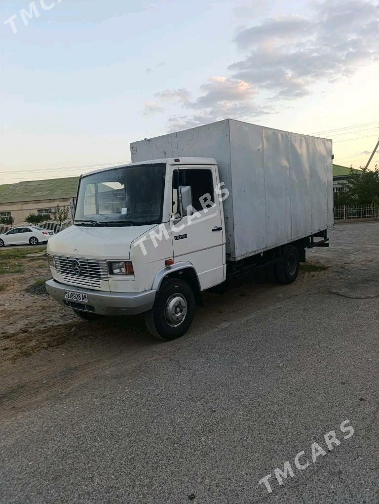 Mitsubishi Fuso 1990 - 149 000 TMT - Garadamak - img 2