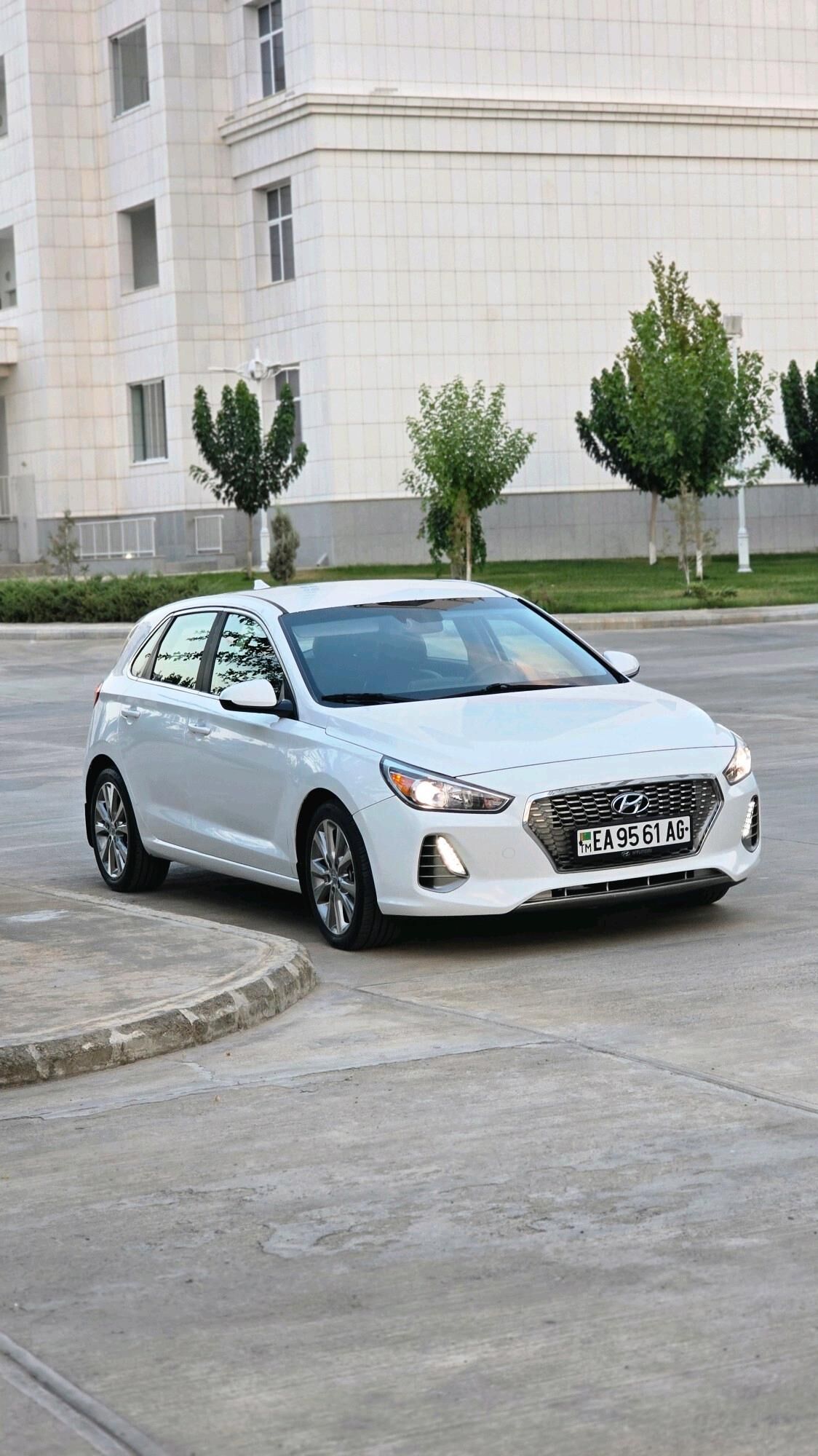 Hyundai Elantra 2018 - 215 000 TMT - Ашхабад - img 4