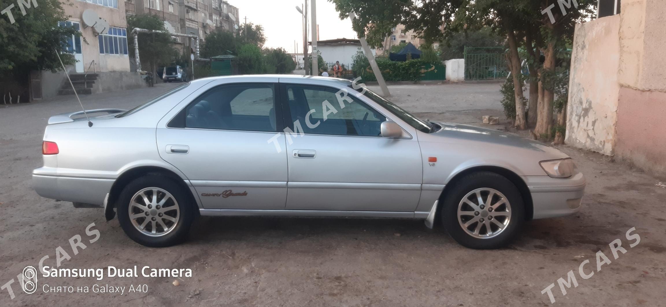 Toyota Camry 2001 - 130 000 TMT - Daşoguz - img 2