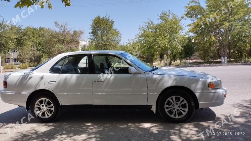 Toyota Camry 1996 - 75 000 TMT - Теджен - img 2
