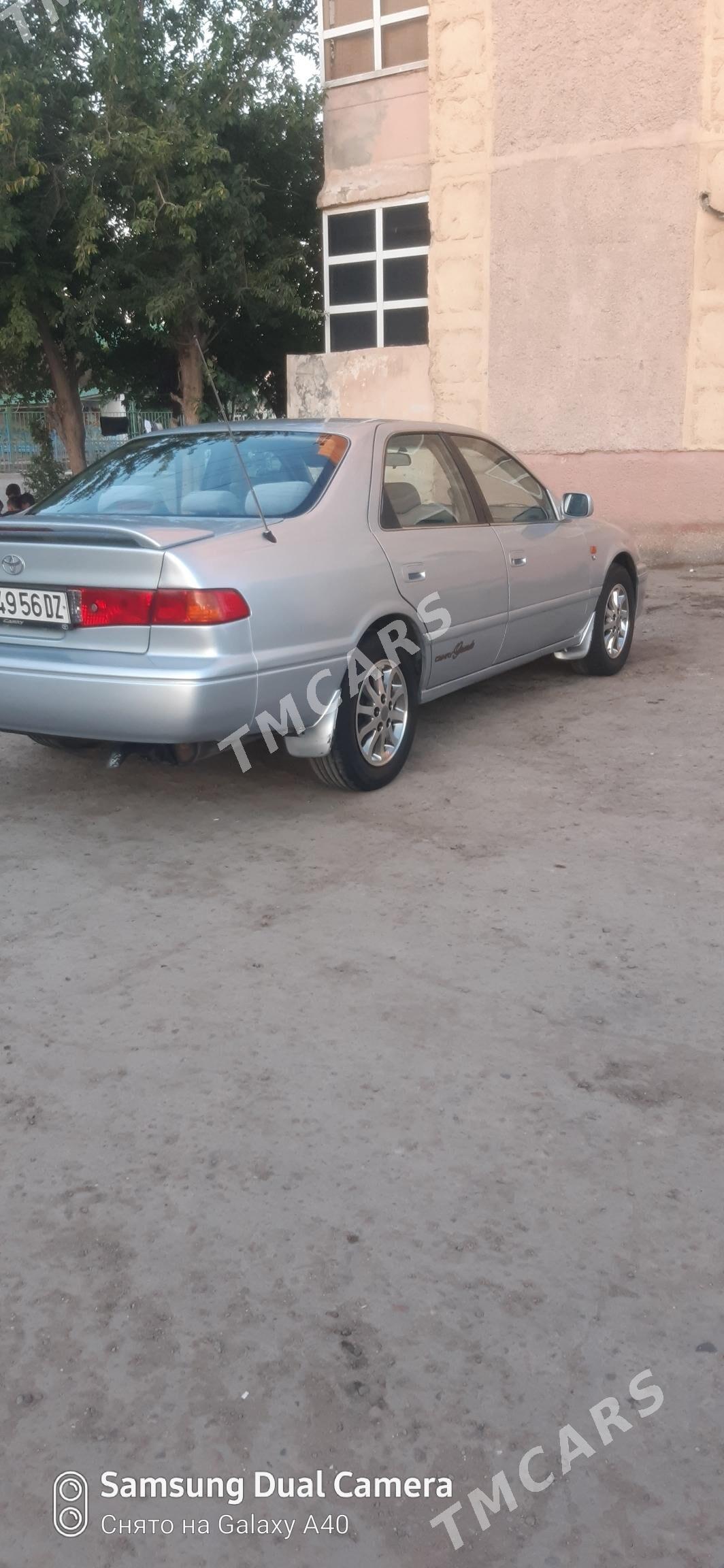 Toyota Camry 2001 - 130 000 TMT - Daşoguz - img 5