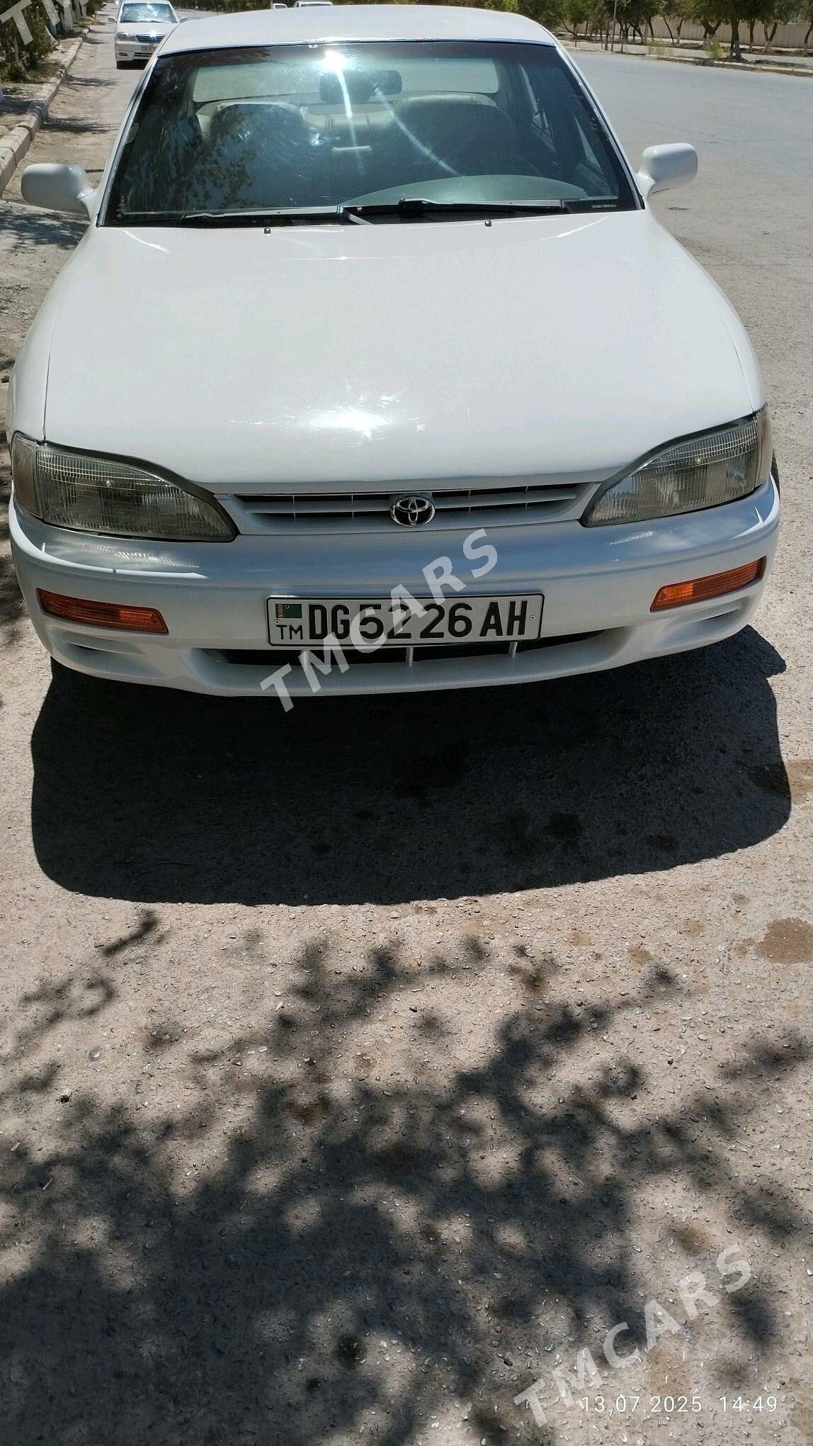 Toyota Camry 1996 - 75 000 TMT - Теджен - img 3