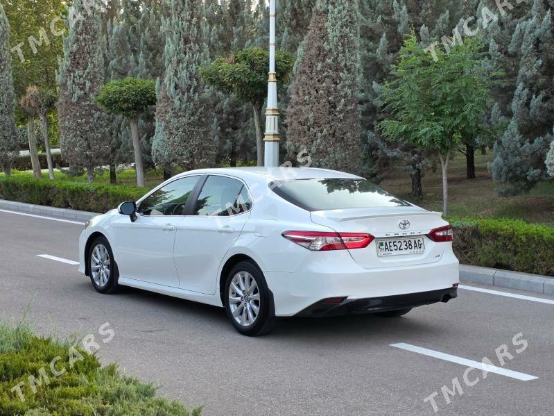 Toyota Camry 2018 - 272 000 TMT - Ашхабад - img 2
