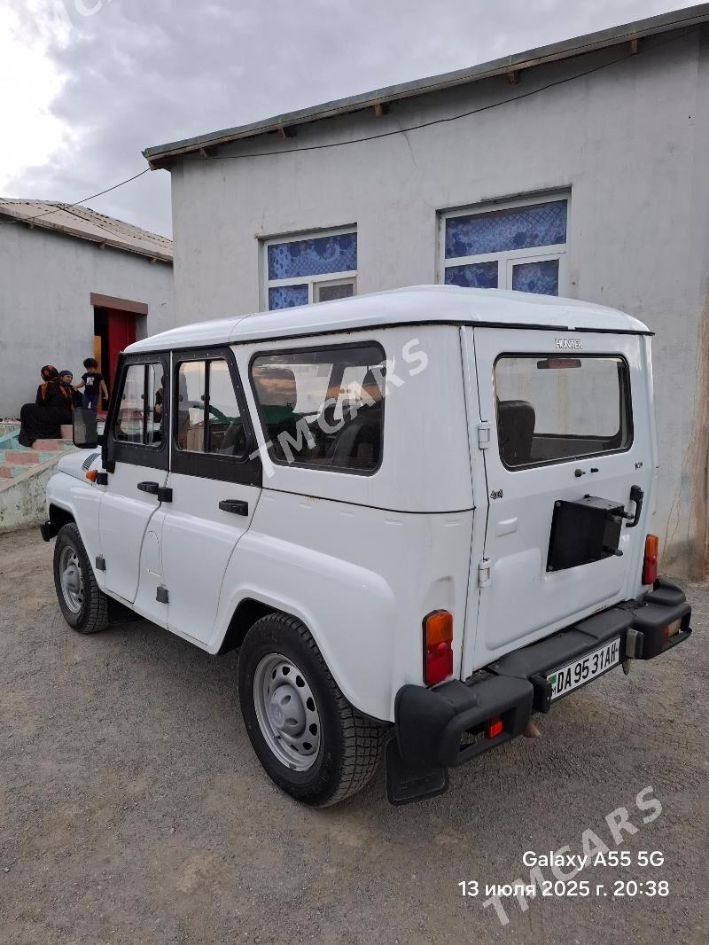 UAZ 469 2011 - 130 000 TMT - Бахарден - img 3