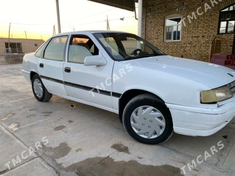 Opel Vectra 1992 - 19 000 TMT - Мургап - img 8