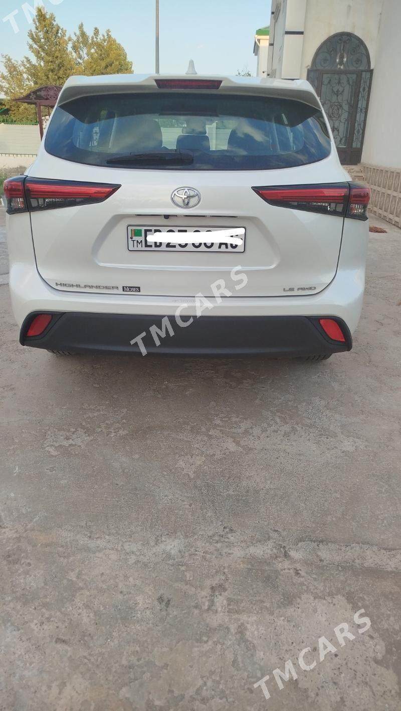 Toyota Highlander 2021 - 550 000 TMT - Täze zaman - img 2