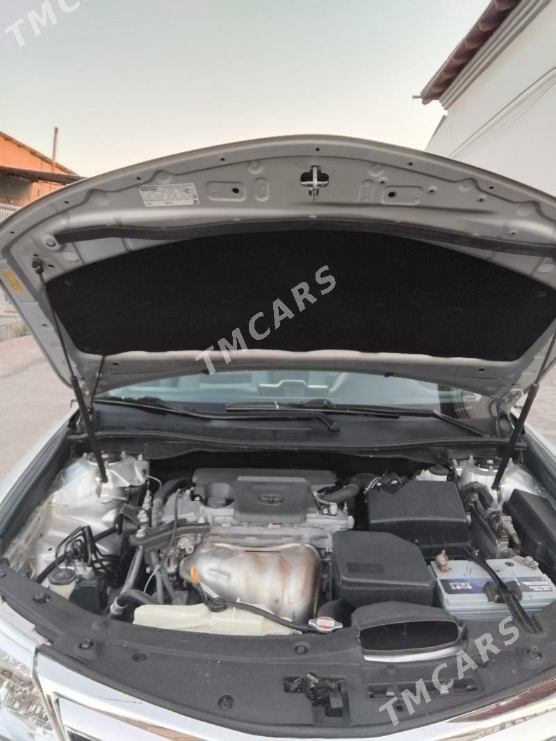 Toyota Camry 2012 - 220 000 TMT - Дашогуз - img 6