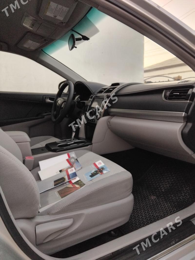 Toyota Camry 2012 - 220 000 TMT - Дашогуз - img 4