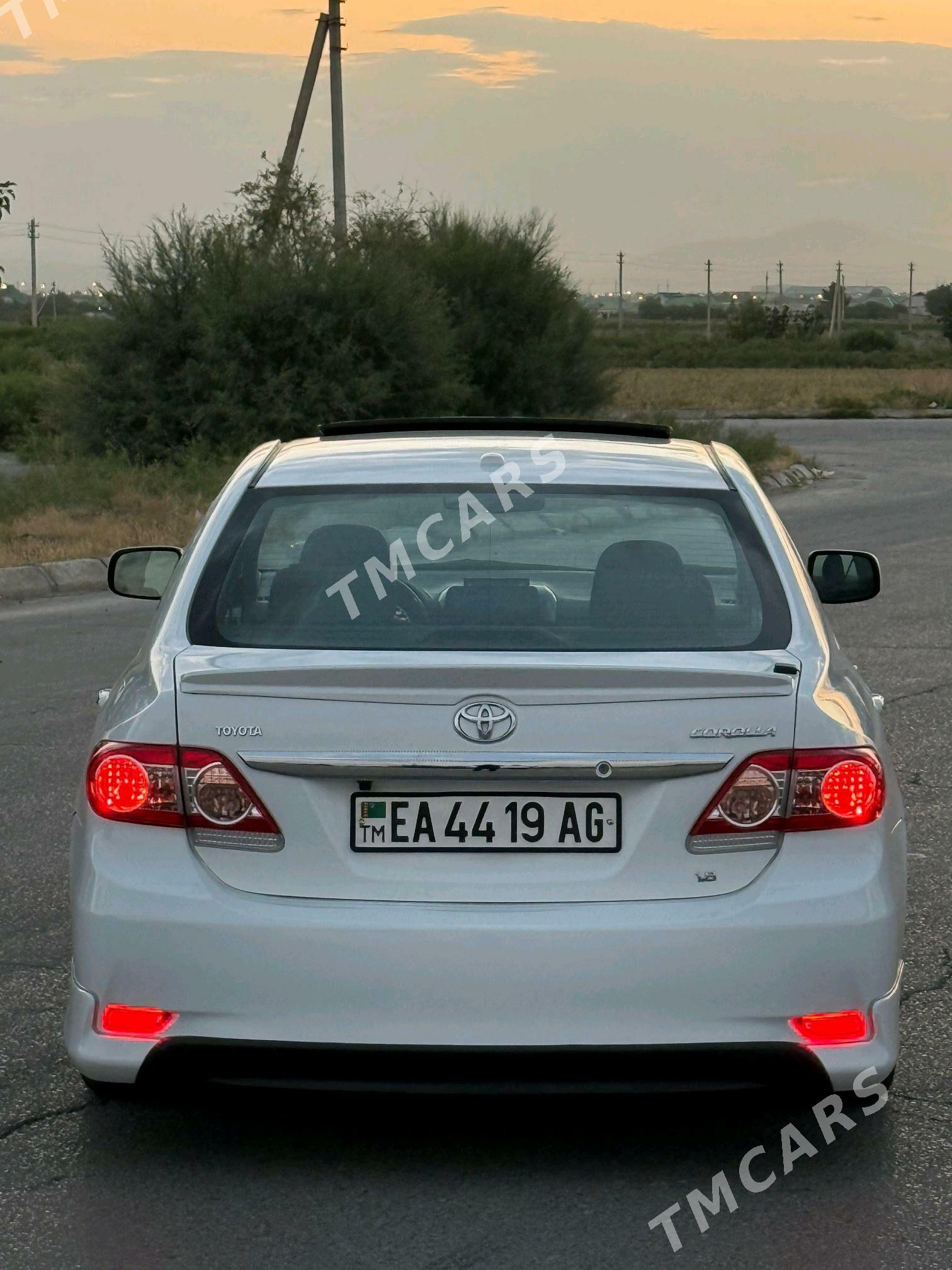 Toyota Corolla 2010 - 225 000 TMT - Aşgabat - img 8