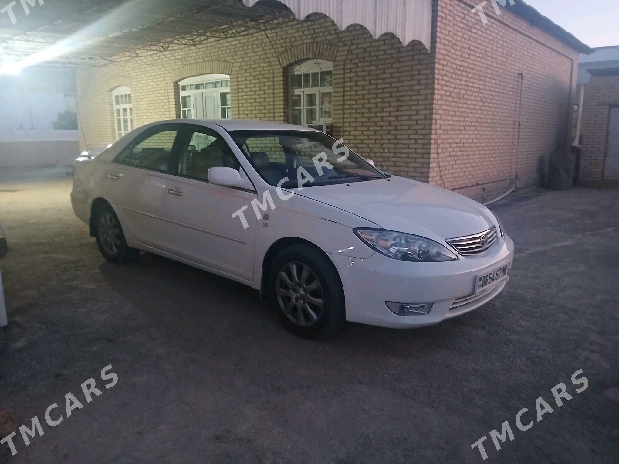 Toyota Camry 2004 - 160 000 TMT - Сакарчага - img 2