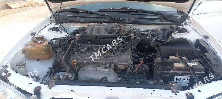 Toyota Camry 2001 - 130 000 TMT - Дашогуз - img 3