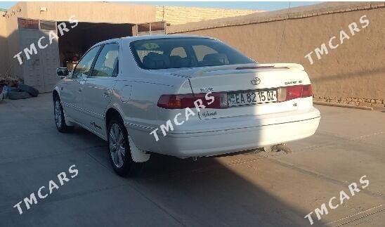 Toyota Camry 2001 - 130 000 TMT - Дашогуз - img 7