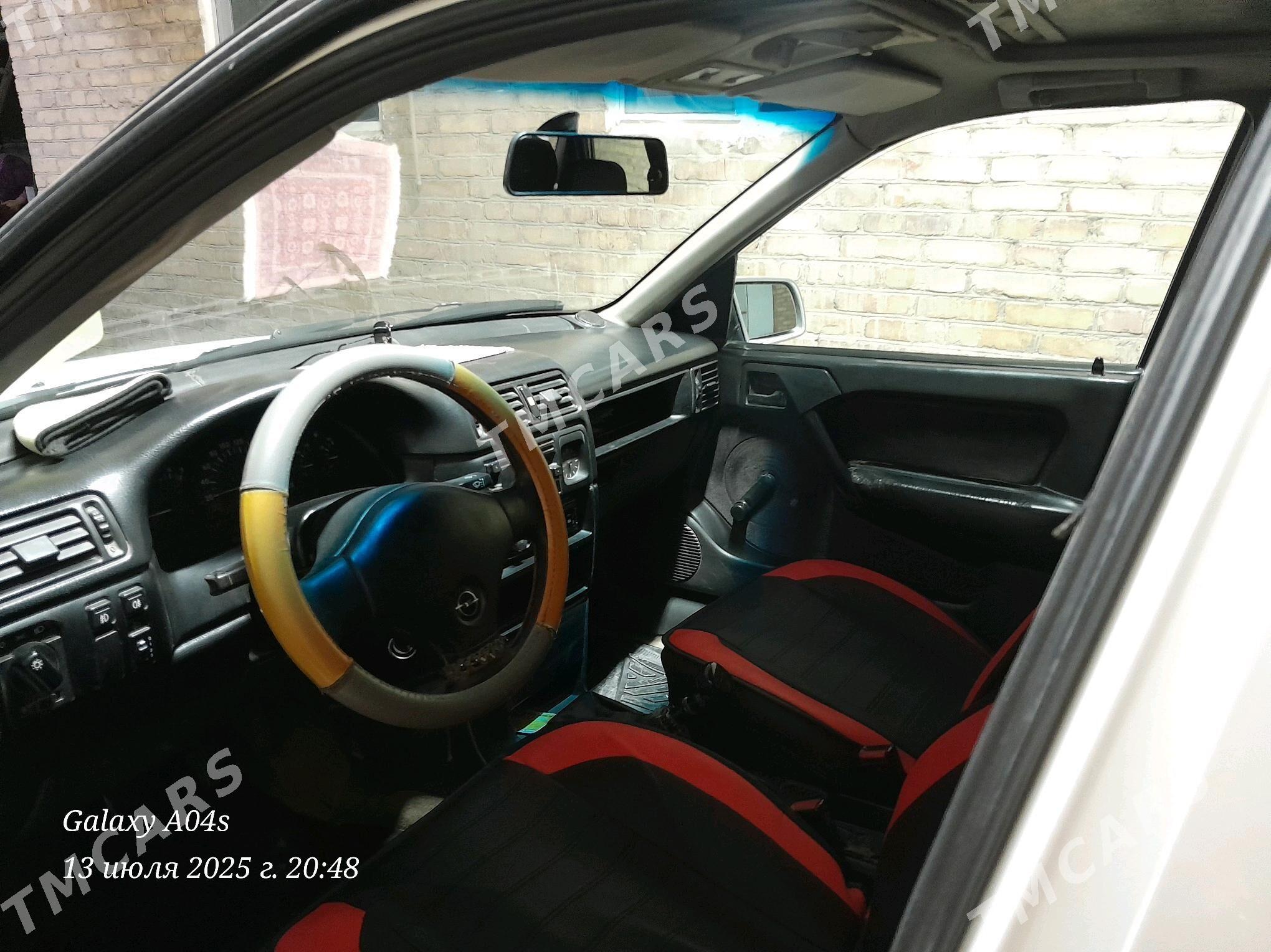 Opel Vectra 1992 - 40 000 TMT - Туркменабат - img 3