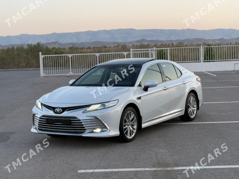 Toyota Camry 2023 - 695 000 TMT - Aşgabat - img 3