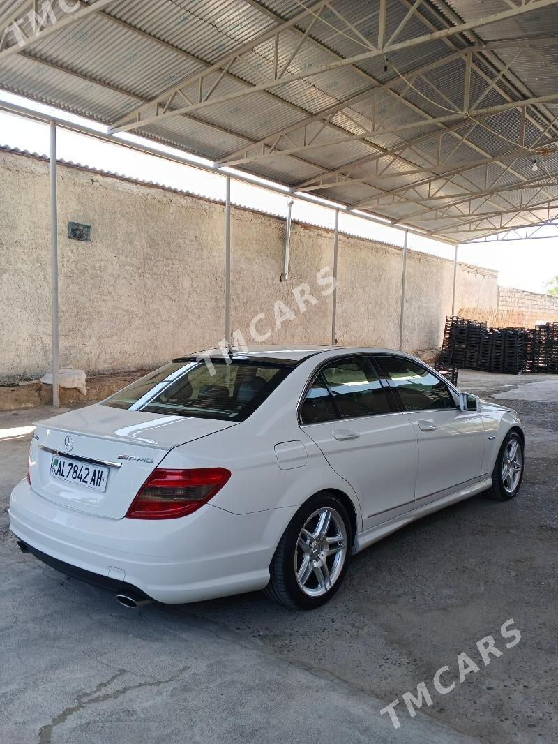 Mercedes-Benz C300 2010 - 230 000 TMT - Änew - img 4