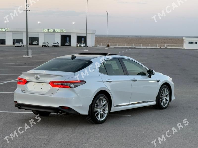 Toyota Camry 2023 - 695 000 TMT - Aşgabat - img 5