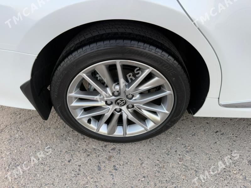 Toyota Camry 2023 - 695 000 TMT - Aşgabat - img 6