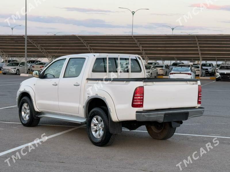 Toyota Hilux 2009 - 236 000 TMT - Aşgabat - img 3