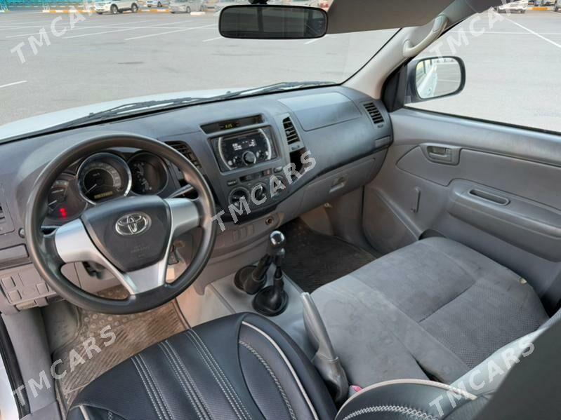 Toyota Hilux 2009 - 236 000 TMT - Aşgabat - img 9