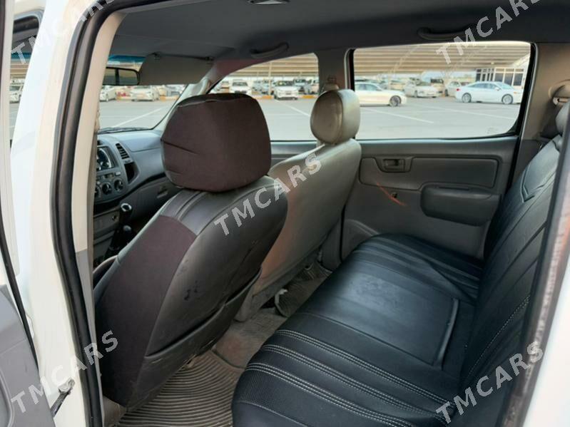 Toyota Hilux 2009 - 236 000 TMT - Aşgabat - img 7