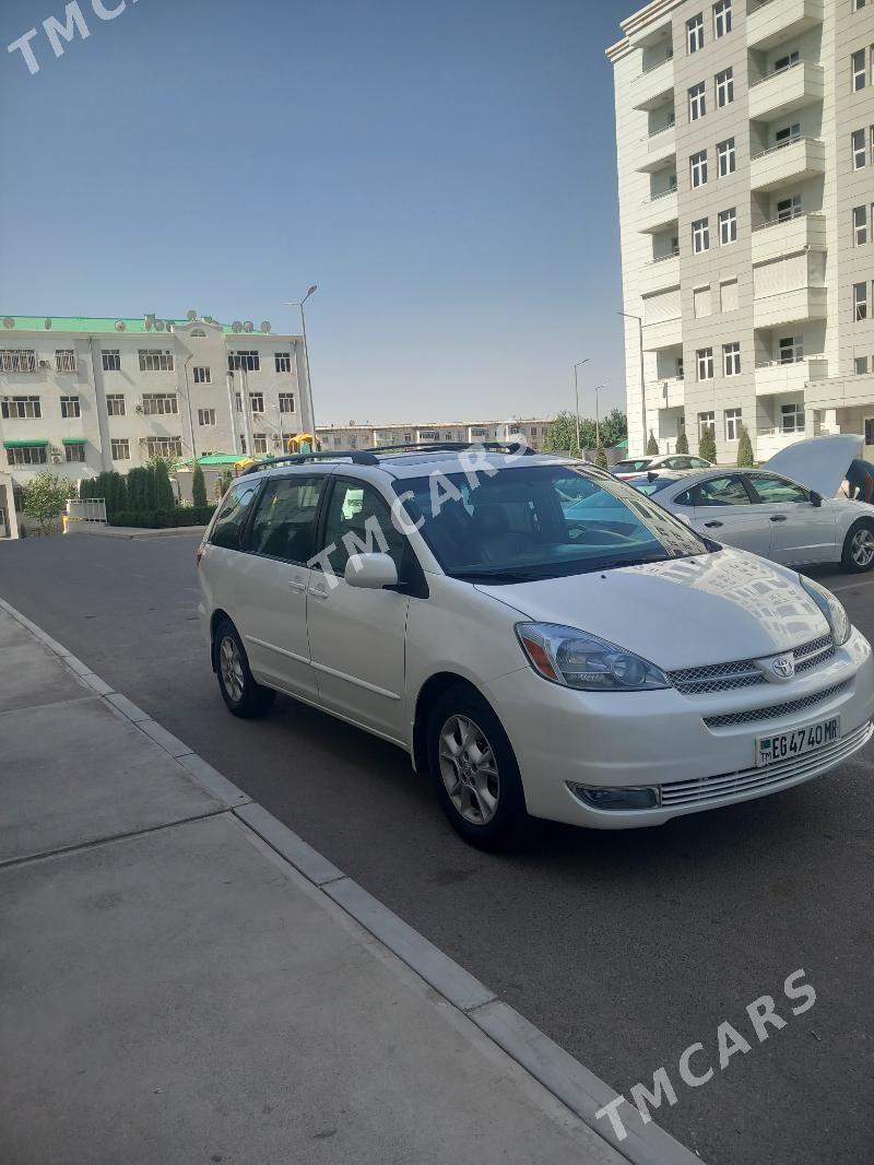 Toyota Sienna 2004 - 260 000 TMT - Мары - img 4