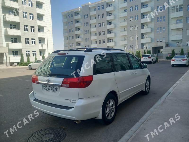 Toyota Sienna 2004 - 260 000 TMT - Мары - img 2