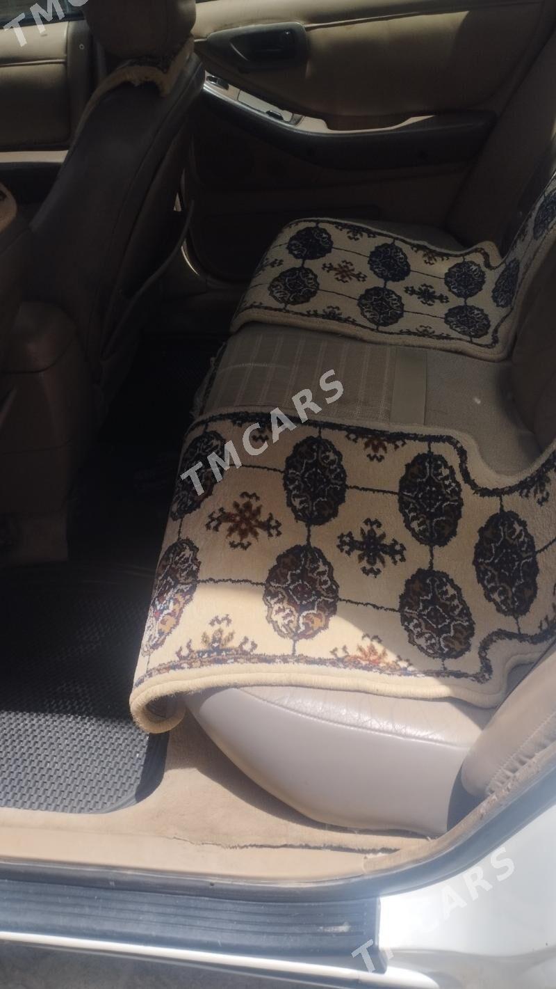 Toyota Avalon 1997 - 110 000 TMT - Кака - img 2