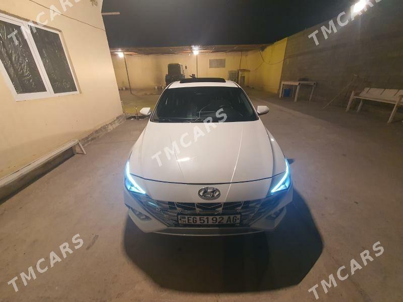 Hyundai Elantra 2022 - 280 000 TMT - Ашхабад - img 2