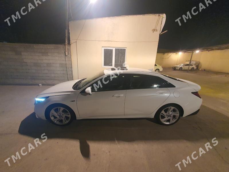 Hyundai Elantra 2022 - 280 000 TMT - Ашхабад - img 6