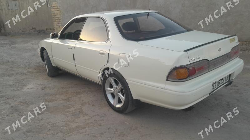 Toyota Camry 1991 - 49 000 TMT - Дянев - img 3
