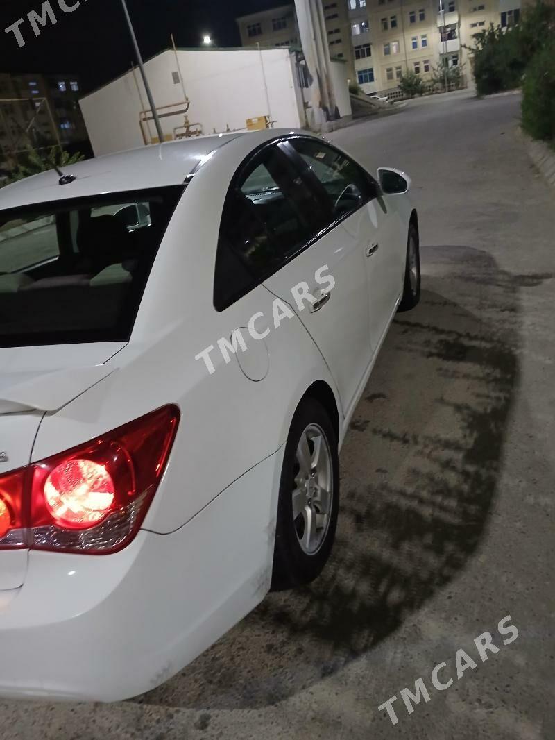Chevrolet Cruze 2011 - 102 000 TMT - Aşgabat - img 4