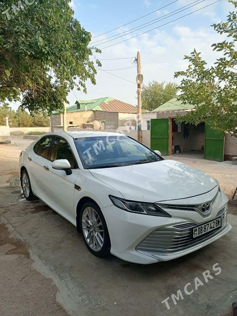 Toyota Camry 2019 - 265 000 TMT - Балканабат - img 5