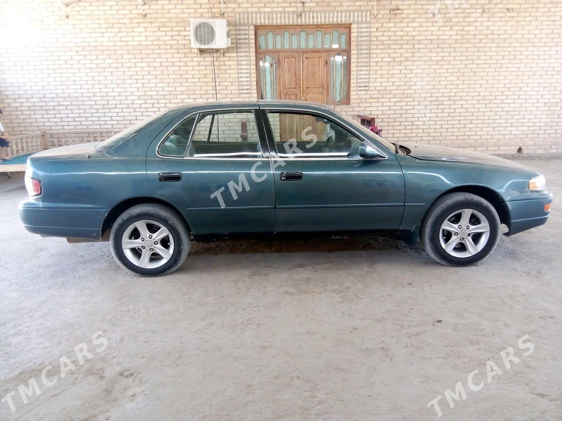 Toyota Camry 1994 - 90 000 TMT - Murgap - img 6