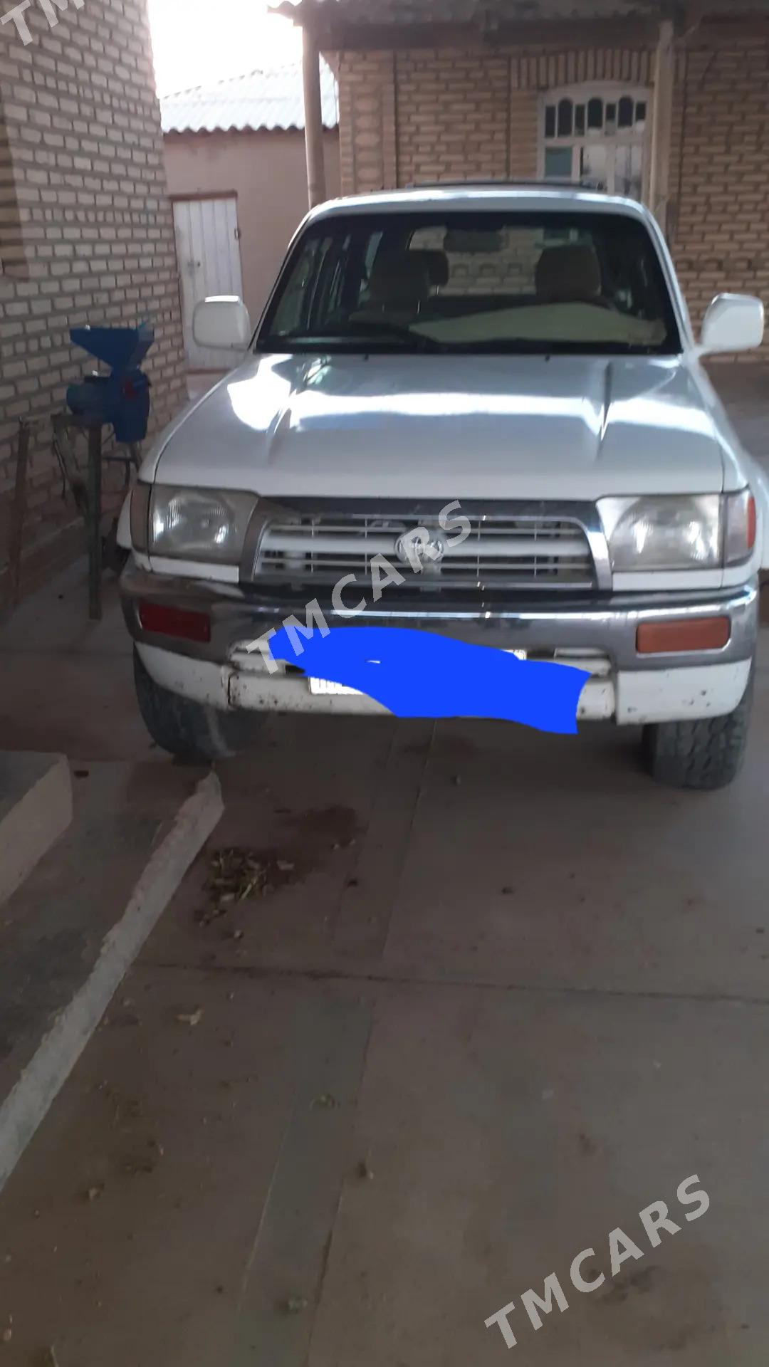 Toyota 4Runner 1998 - 110 000 TMT - Babadaýhan - img 2