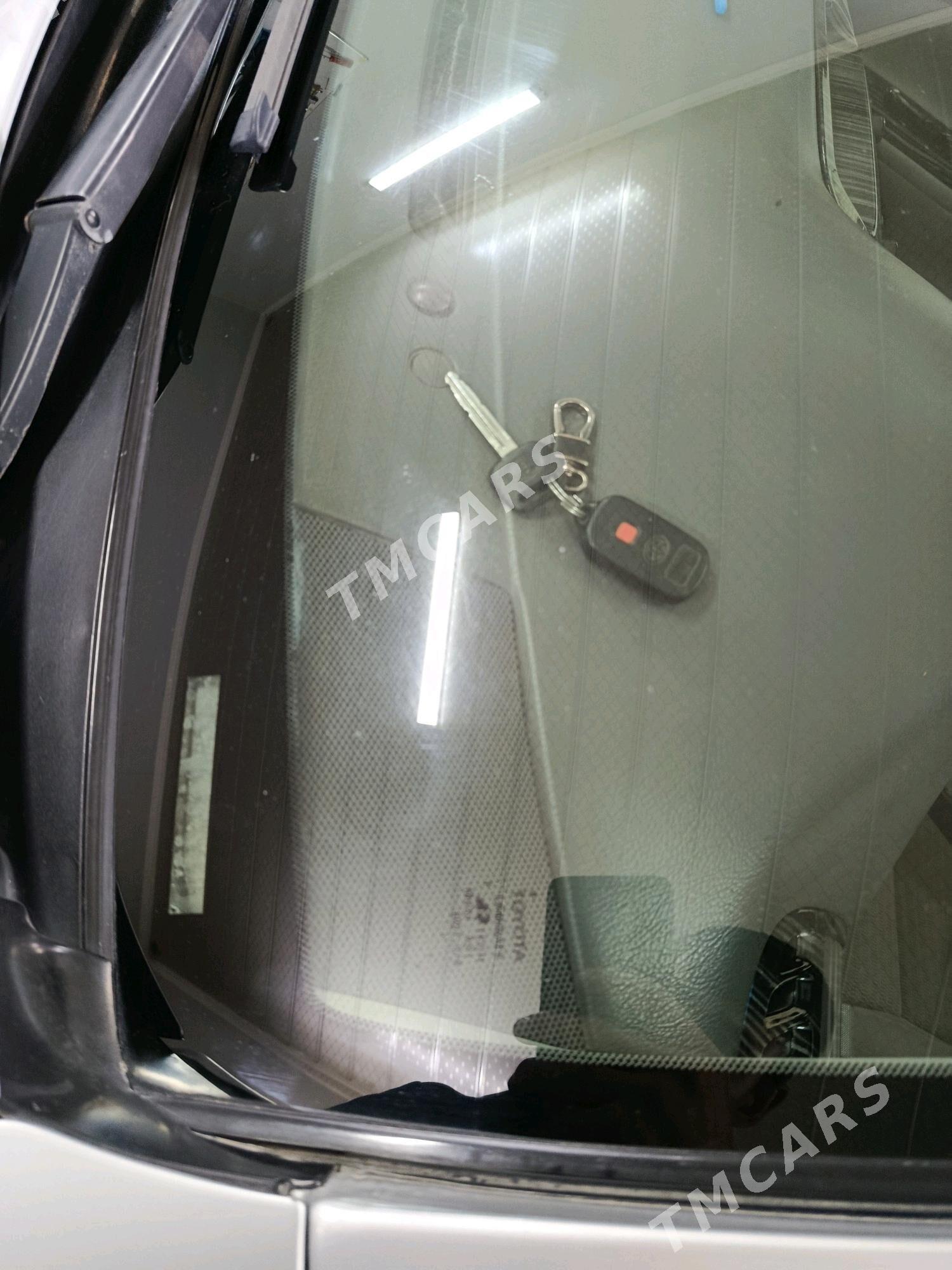 Toyota Camry 2005 - 180 000 TMT - Köneürgenç - img 5