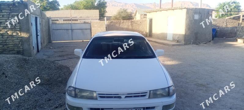 Toyota Carina 1995 - 28 000 TMT - Балканабат - img 4