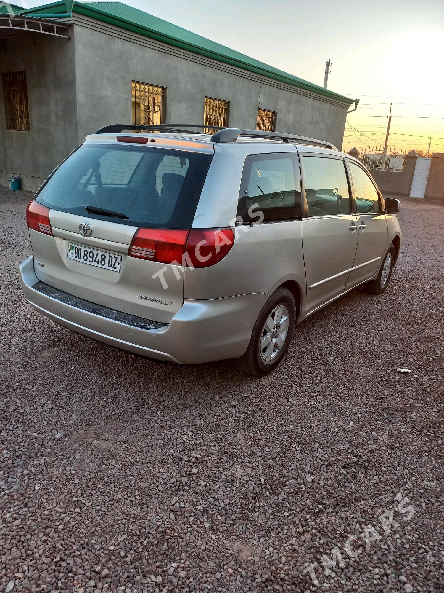 Toyota Sienna 2005 - 160 000 TMT - Daşoguz - img 4