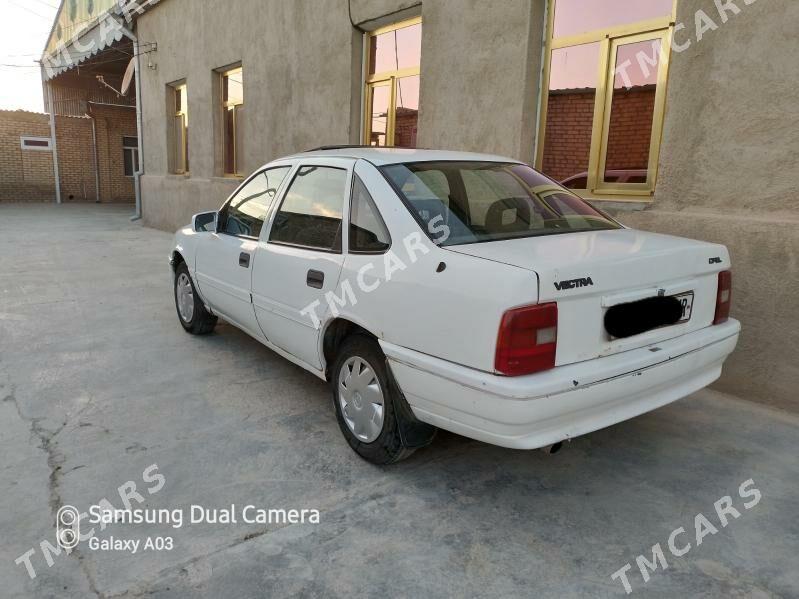 Opel Vectra 1992 - 20 000 TMT - Mary - img 3