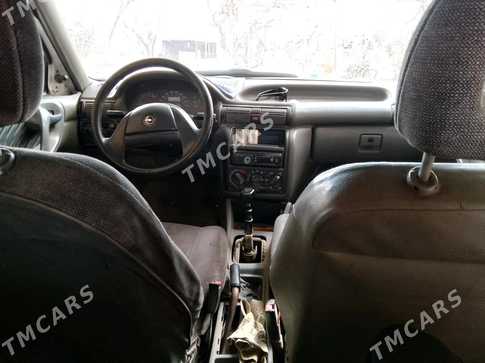 Opel Astra 1991 - 23 000 TMT - Çärjew - img 2