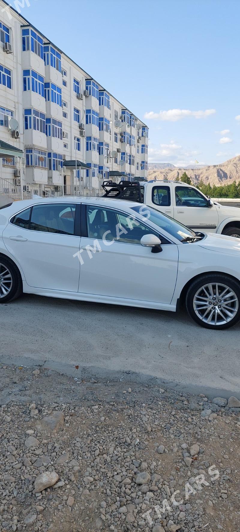 Toyota Camry 2021 - 330 000 TMT - Балканабат - img 5