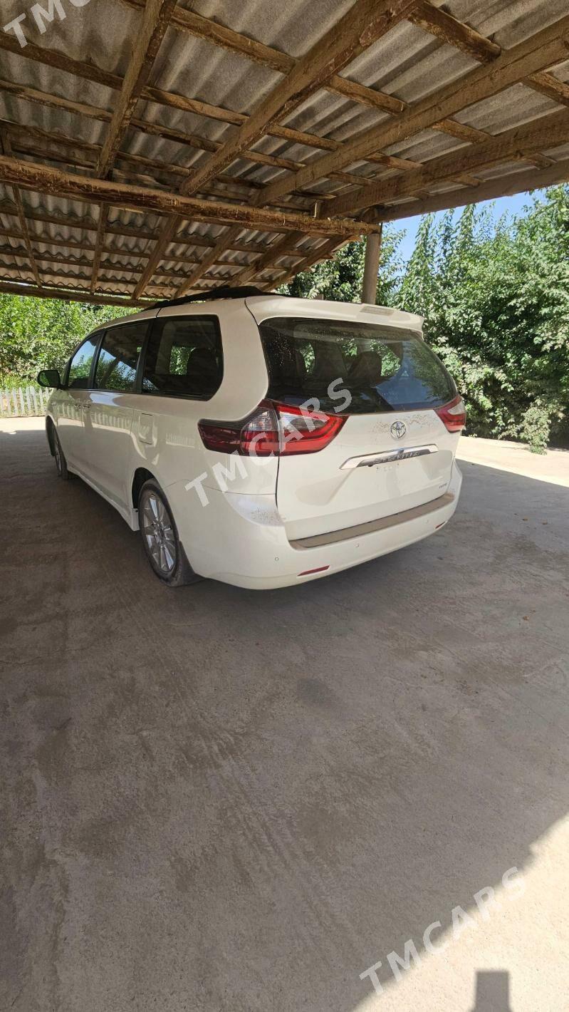 Toyota Sienna 2020 - 470 000 TMT - Мары - img 7